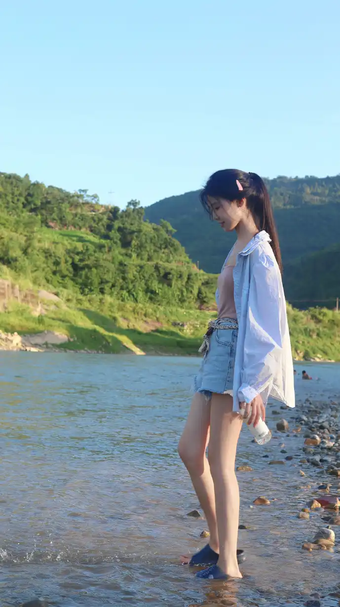 手机风水罗盘界面